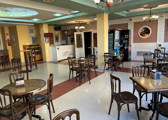 ゲストハウス Dormero Y 2*