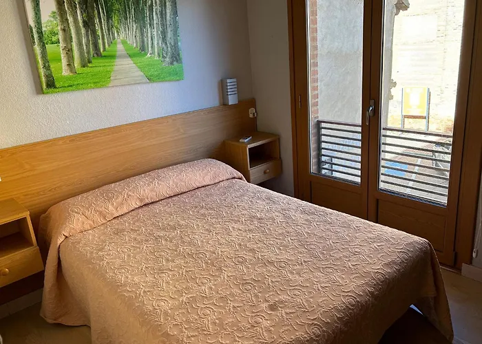 Dormero Y ゲストハウス 2*